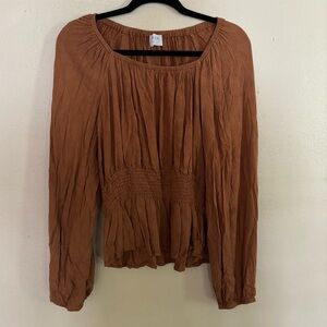 Nice brunt orange top